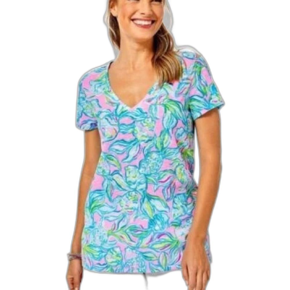 Lilly Pulitzer Etta Top Size Small V-Neck Short Sleeves Fish Off the Scales